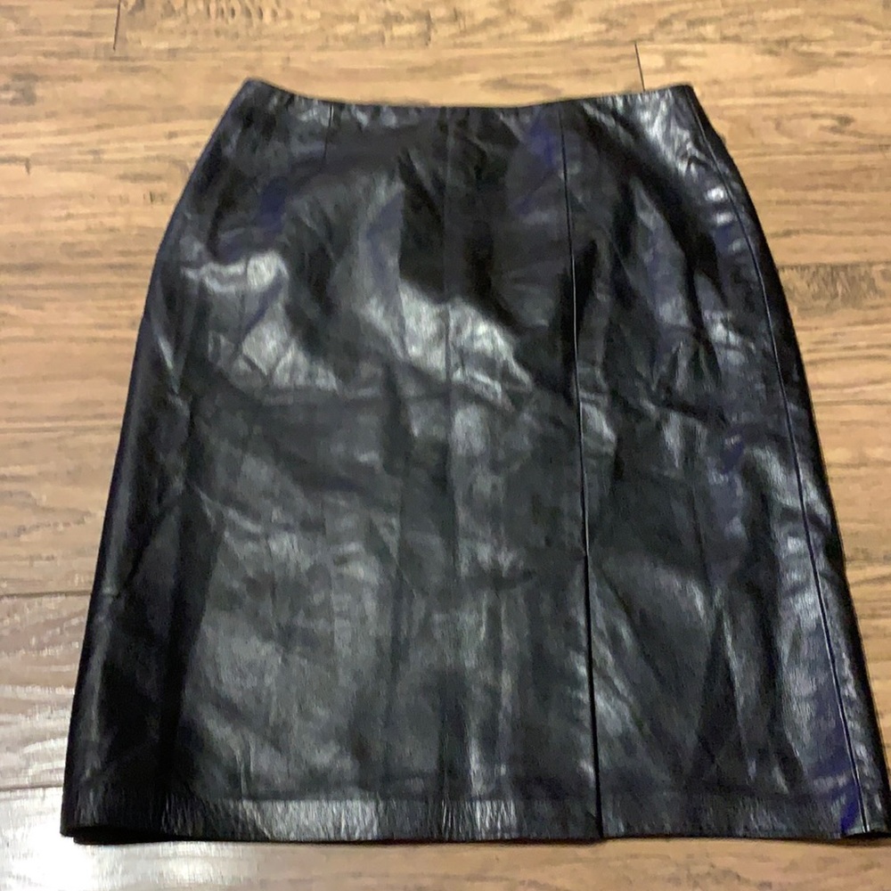 Danier black leather skirt